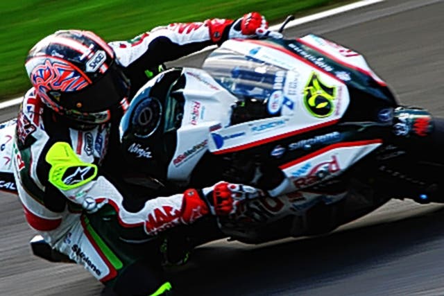 Shane Byrne on his way to winning at Brands Hatch last year