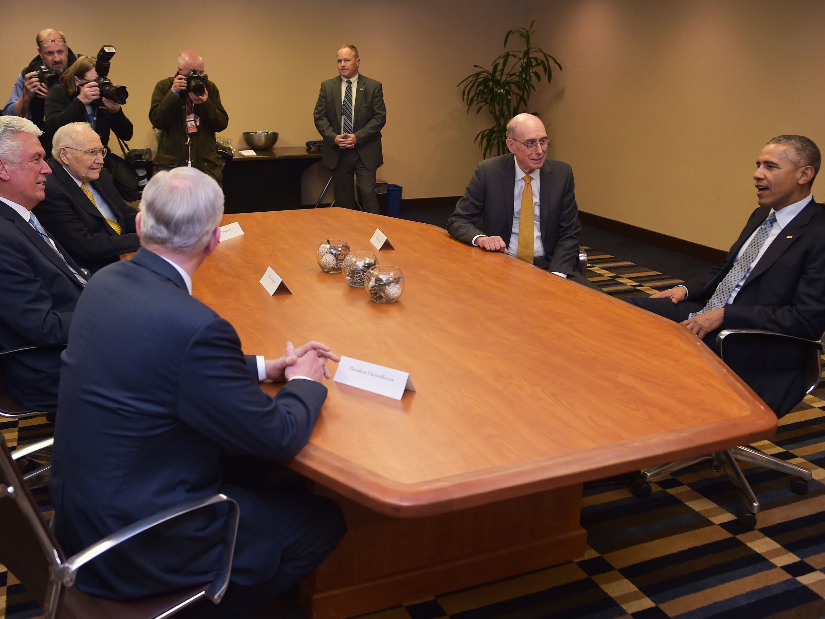 LDS church leaders meet President Obama before the conference
