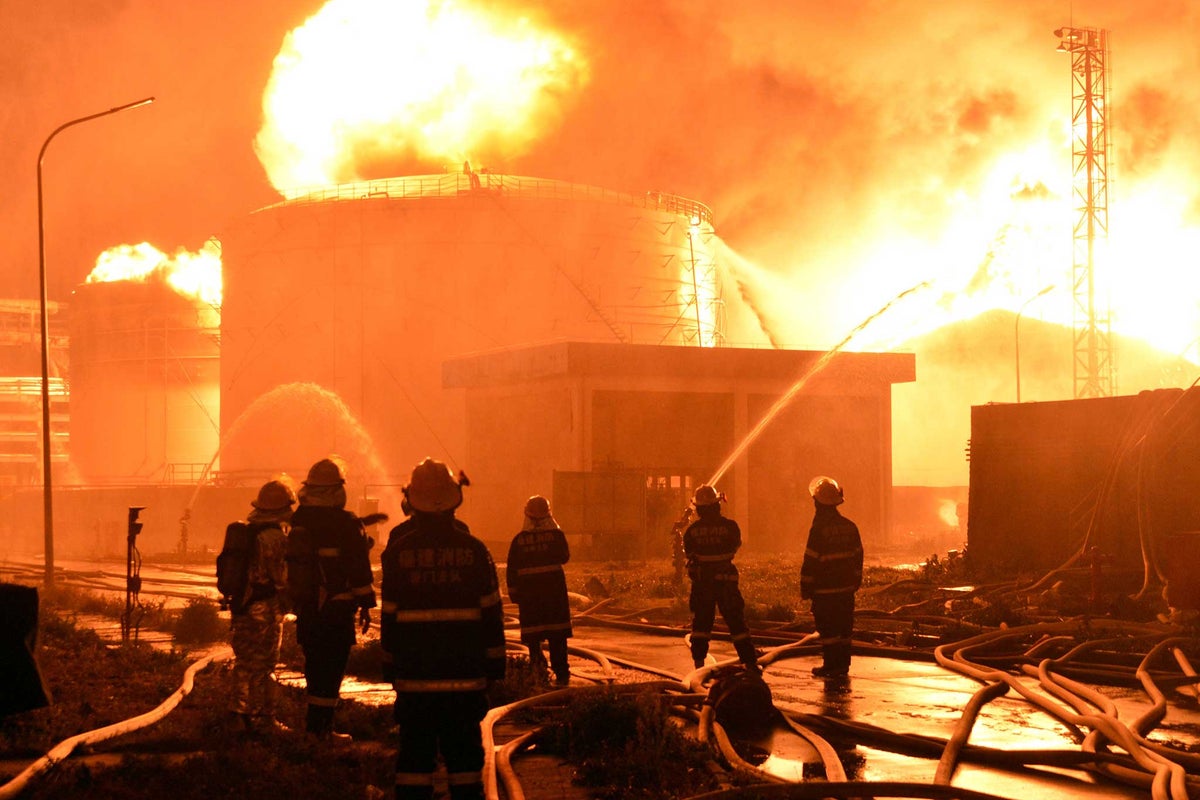 Huge explosion rips apart toxic chemical factory in eastern China | The ...