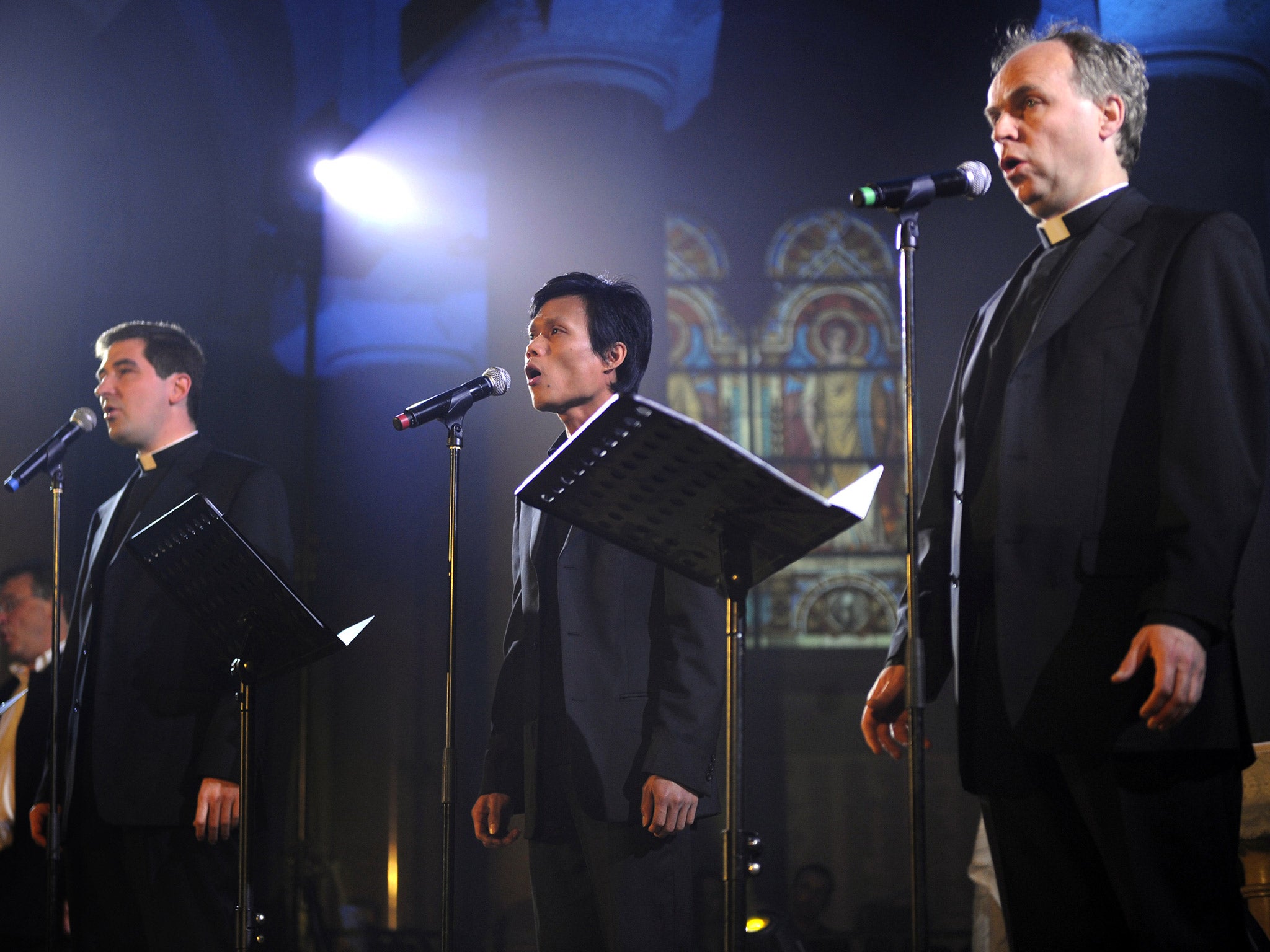 Les Prêtres, performing live