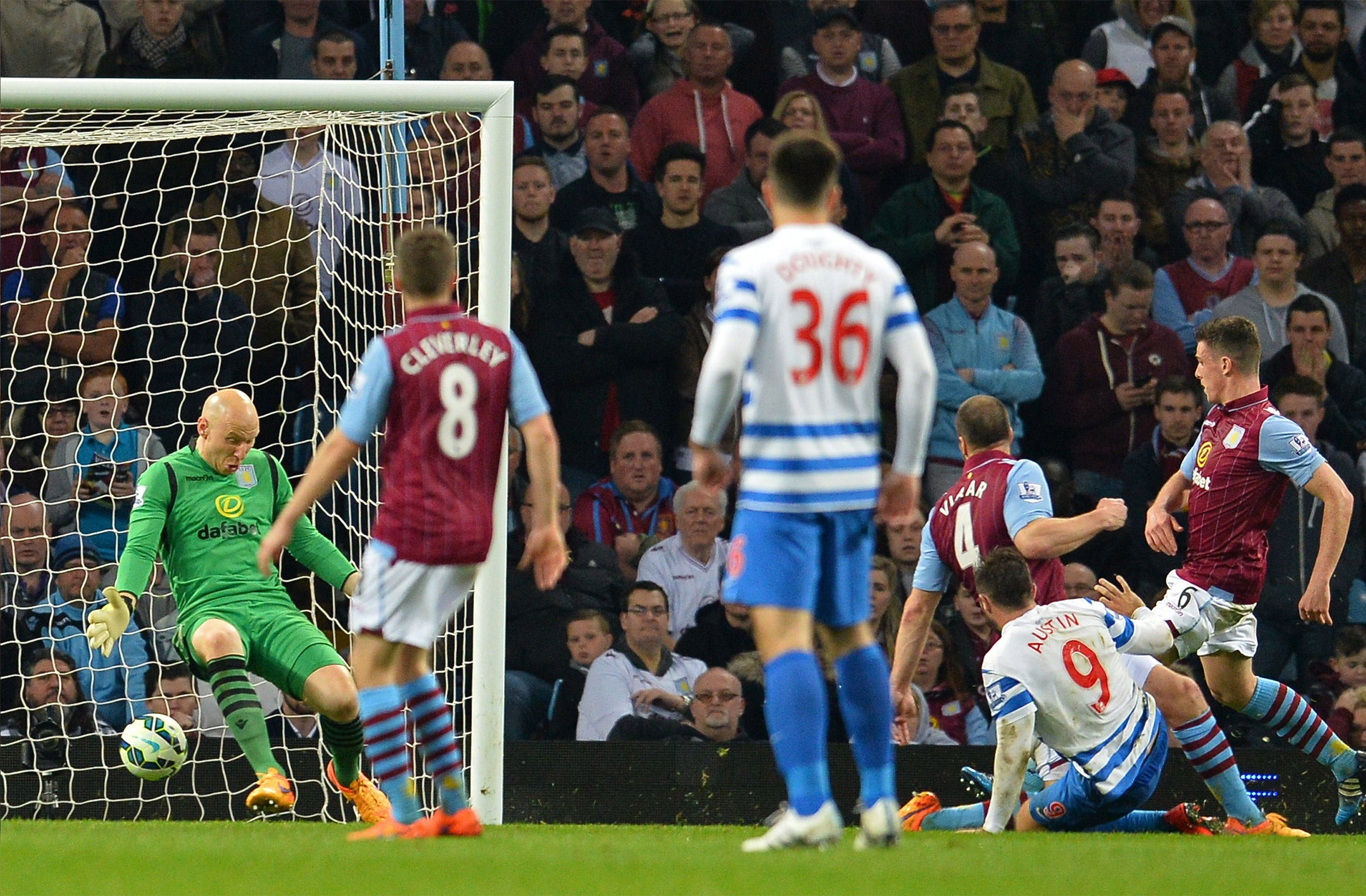 Charlie Austin scores his 17th league goal of the season (Getty)