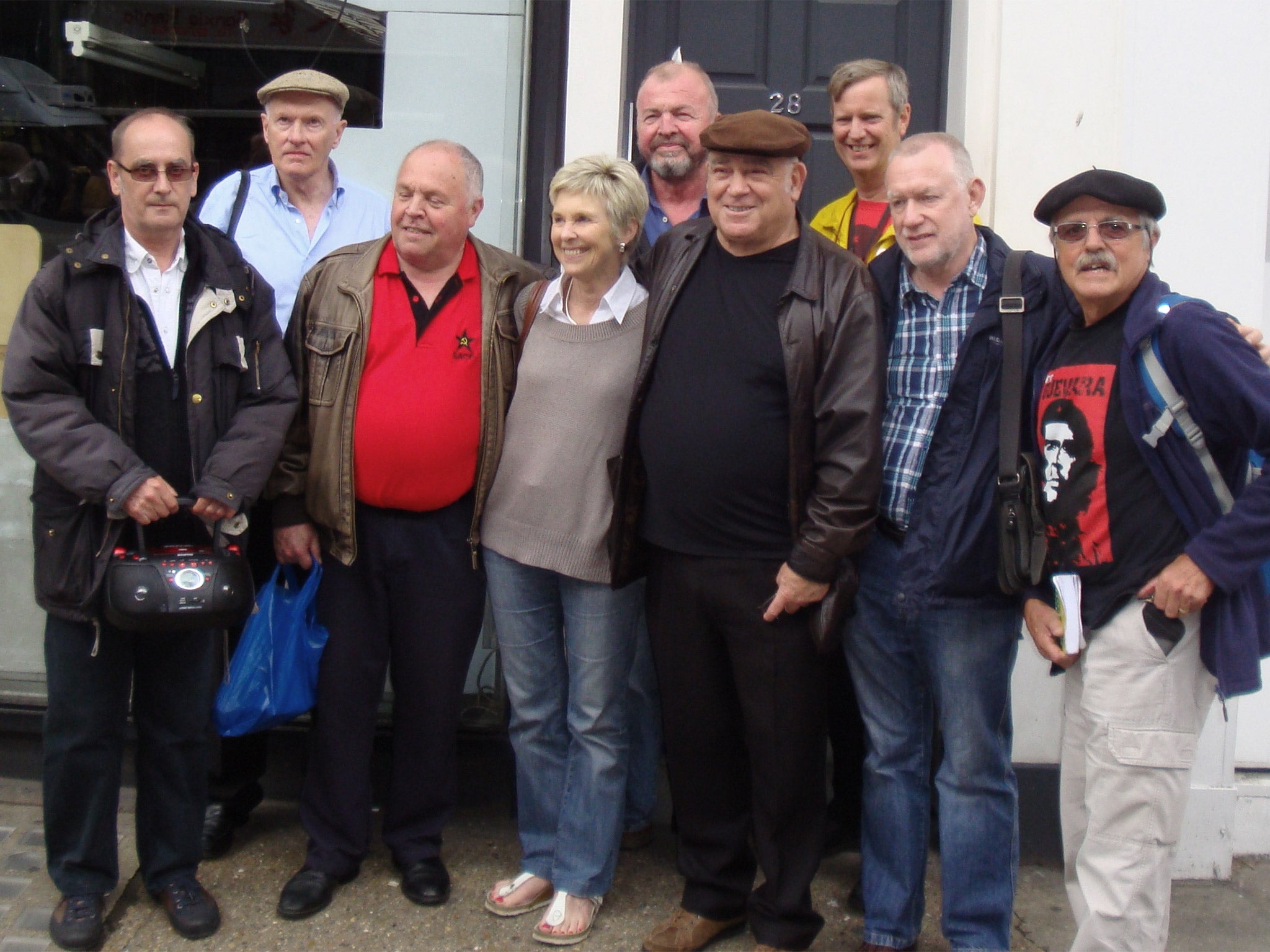 Chamberlain, centre, with some of the other London Recruits and Ronnie Kasrils, wearing a brown cap