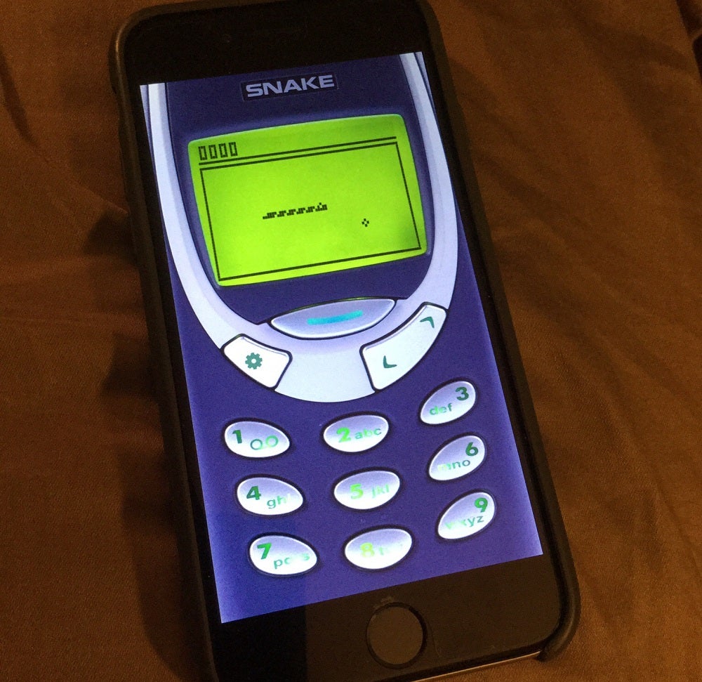 Remember Snake? There's Now A London Version Of The Classic Phone Game