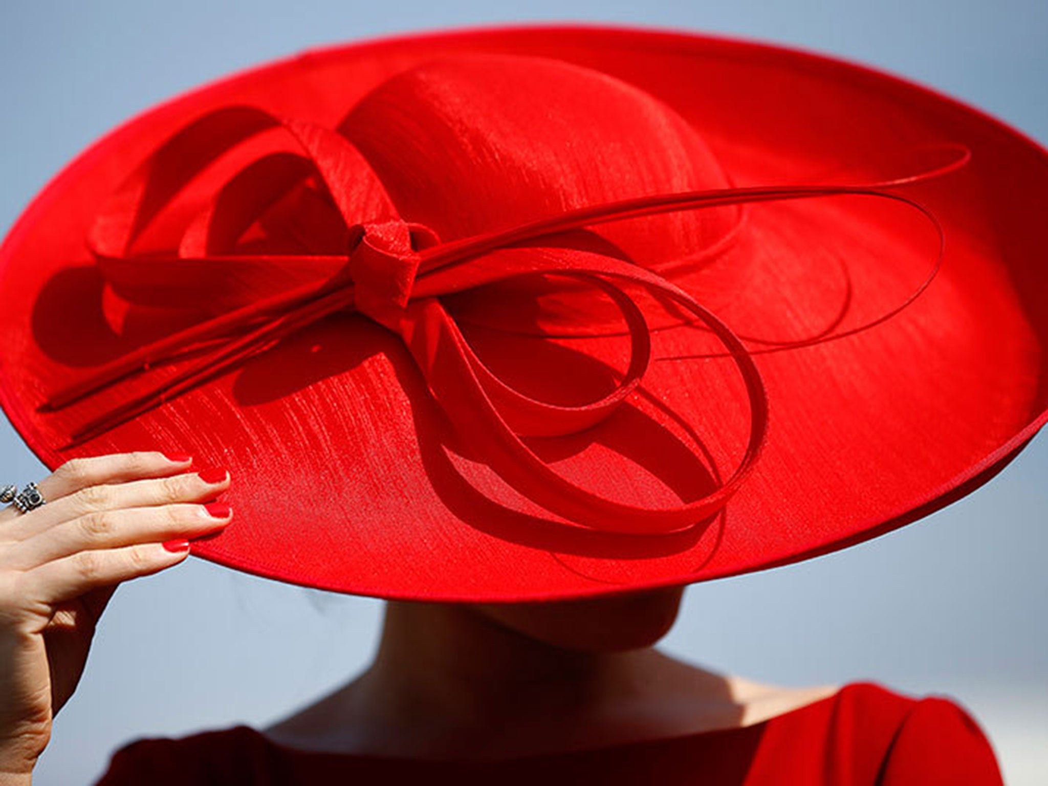 Hat at Aintree's Ladies Day 2015