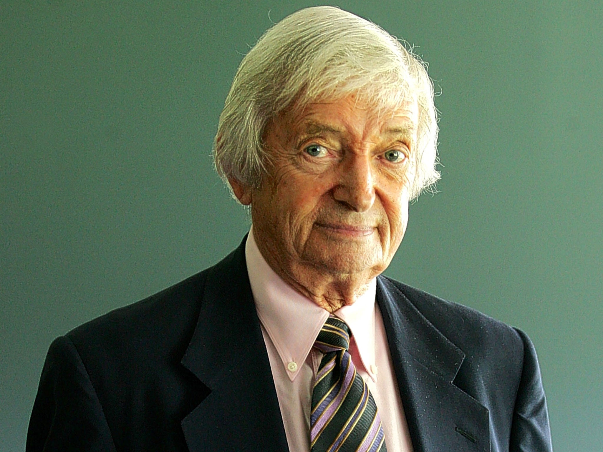 Richie Benaud’s style was wonderfully suited to cricket