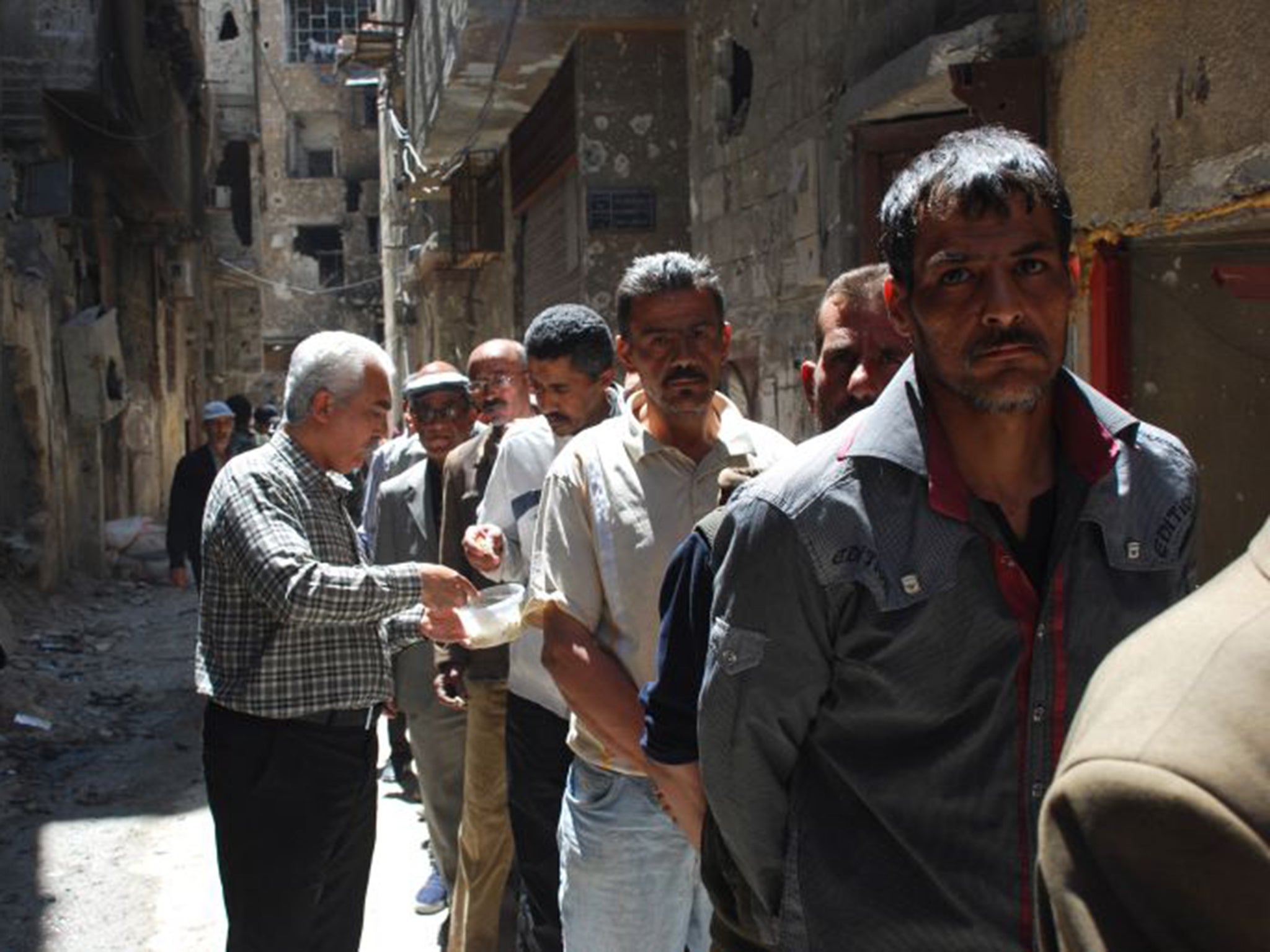 A large part of the Yarmouk Palestinian refugee camp has been overrun by IS