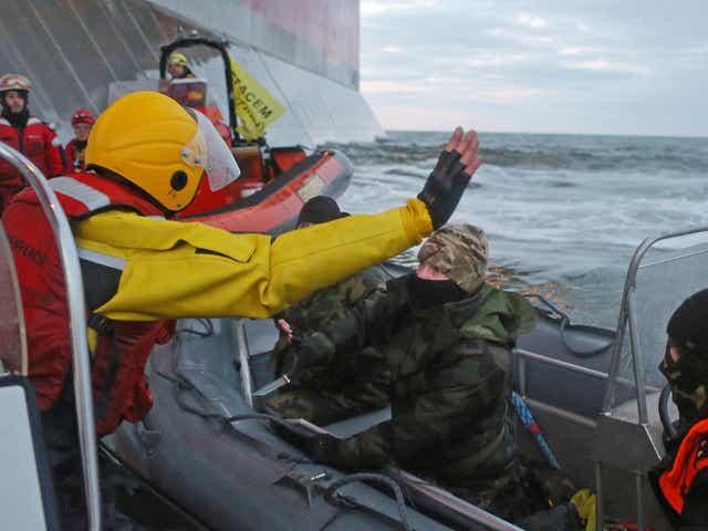 Sunrise confronted; 30 Greenpeace activists protesting against Gazprom’s oil drilling in the Arctic were arrested by the Russian authorities in October 2013