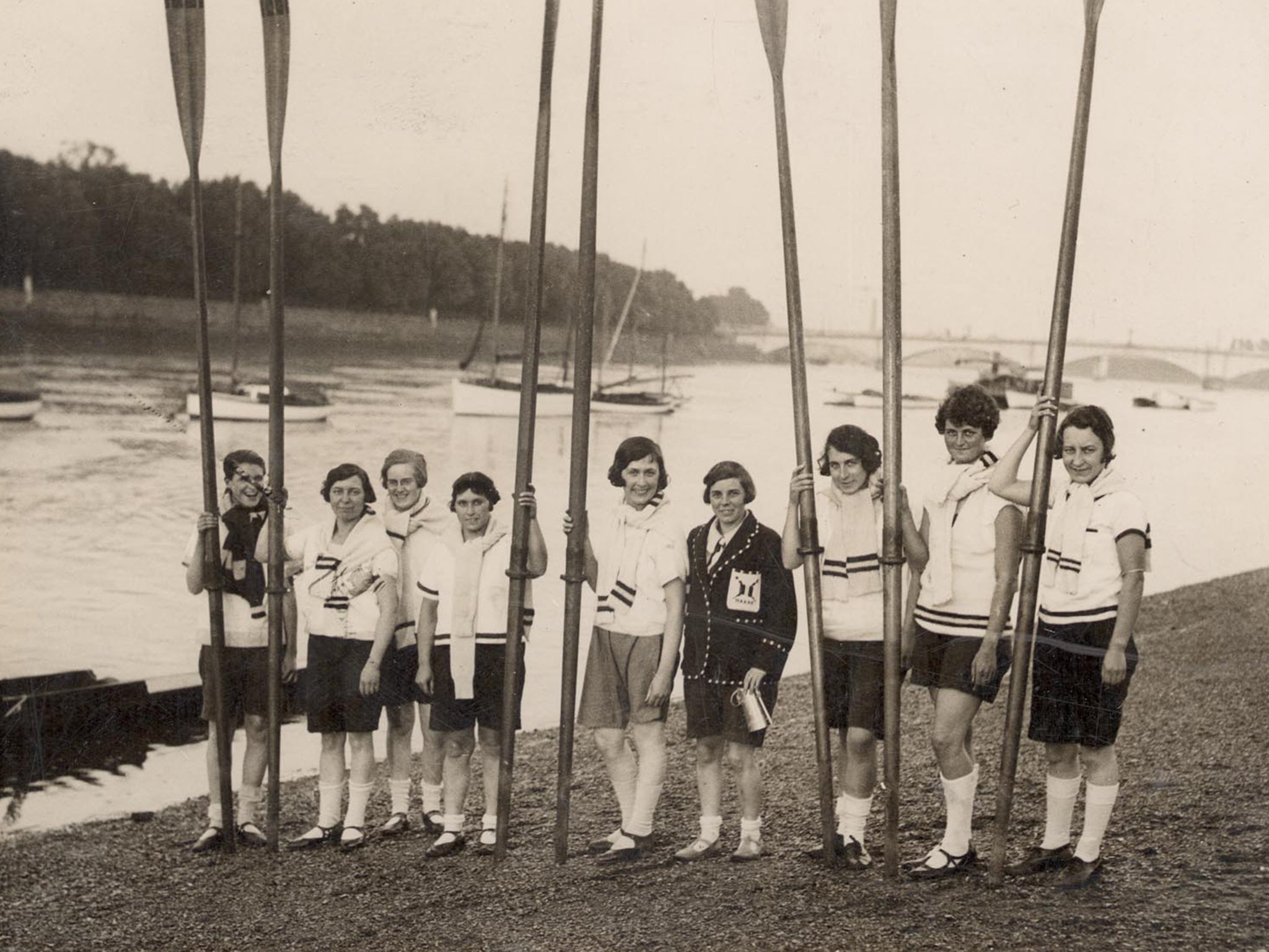 Amy Gentry, in blazer, in the 1930s (River &amp; Rowing Museum, Henley)