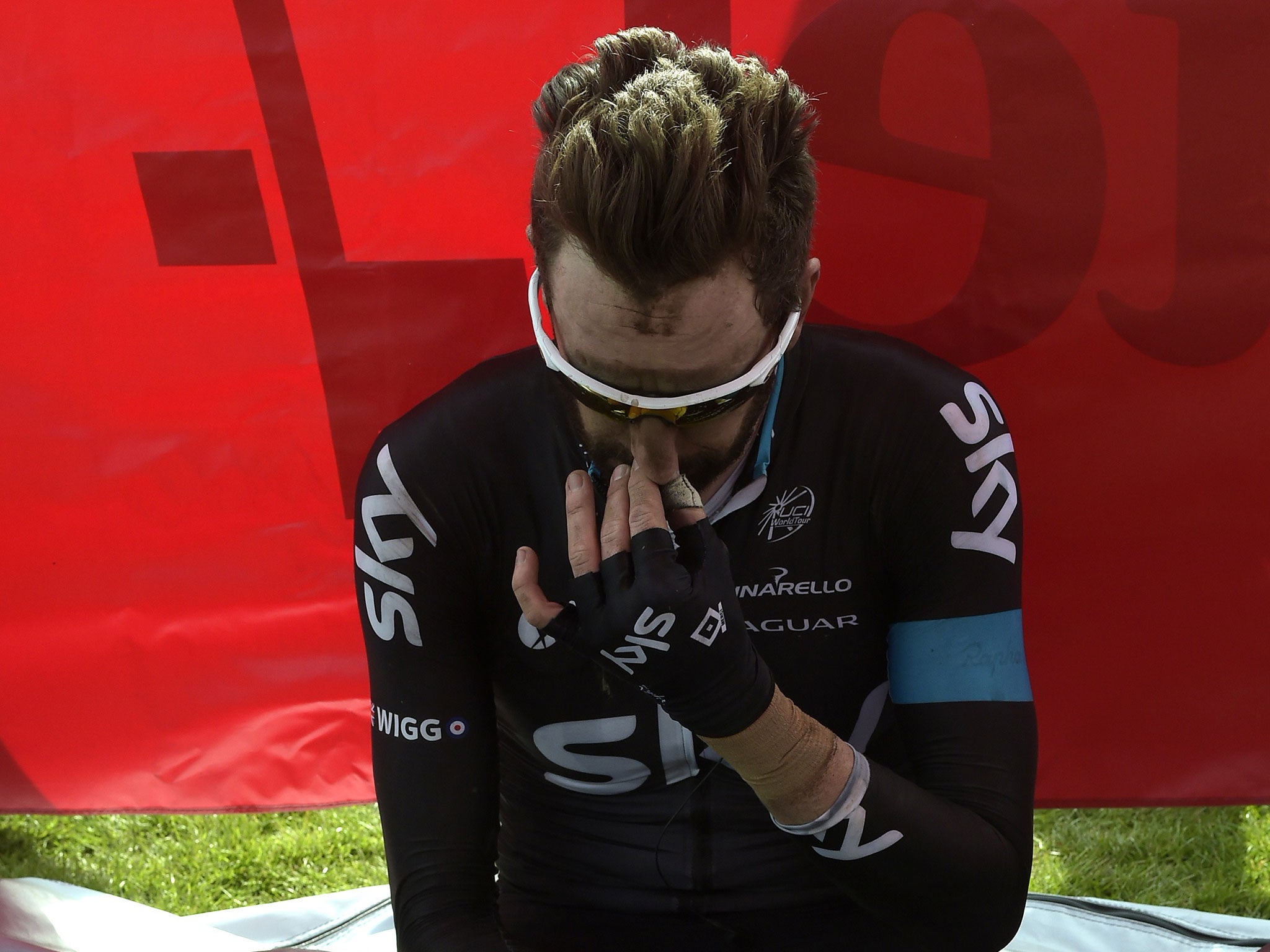 Bradley Wiggins is dejected after finishing 18th at Paris-Roubaix