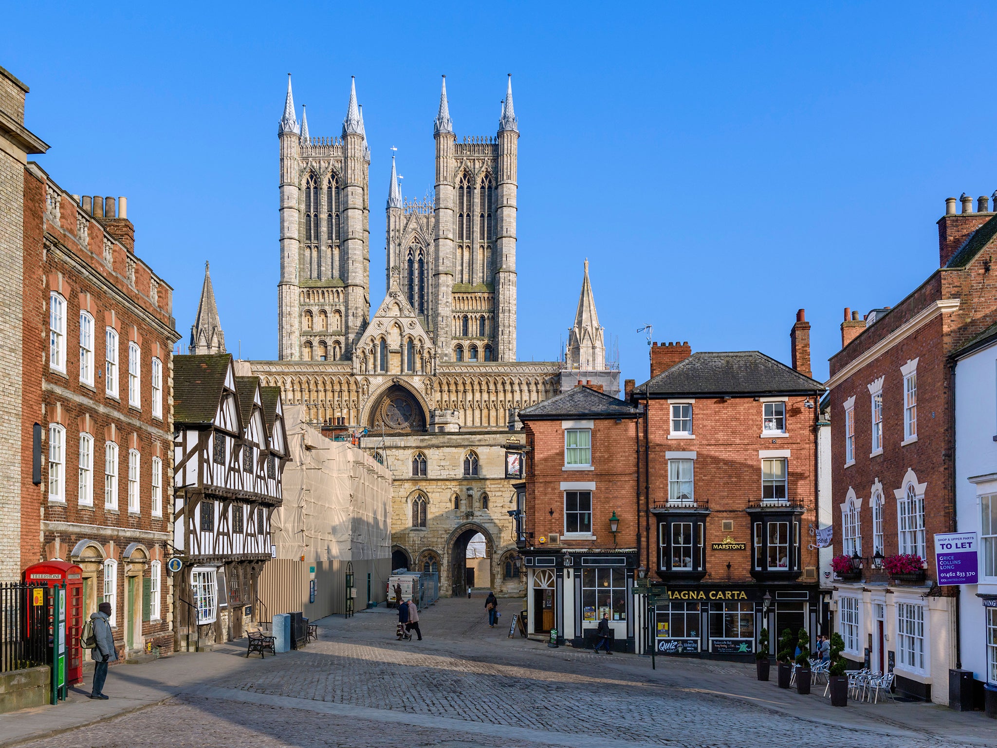 View of the Cathedral from Castle Hill, Lincoln, Lincolnshire (Ian Dagnall / Alamy)