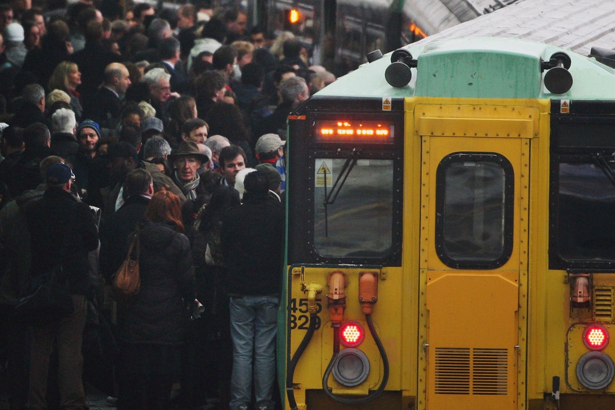 Bank holiday travel chaos: Commuters warned to prepare for rail ...