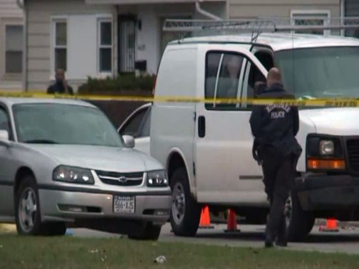 Milwaukee: Man 'shot dead in revenge' after van accidentally hits and ...