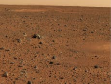 Nasa Curiosity rover discovers brine substance in soil