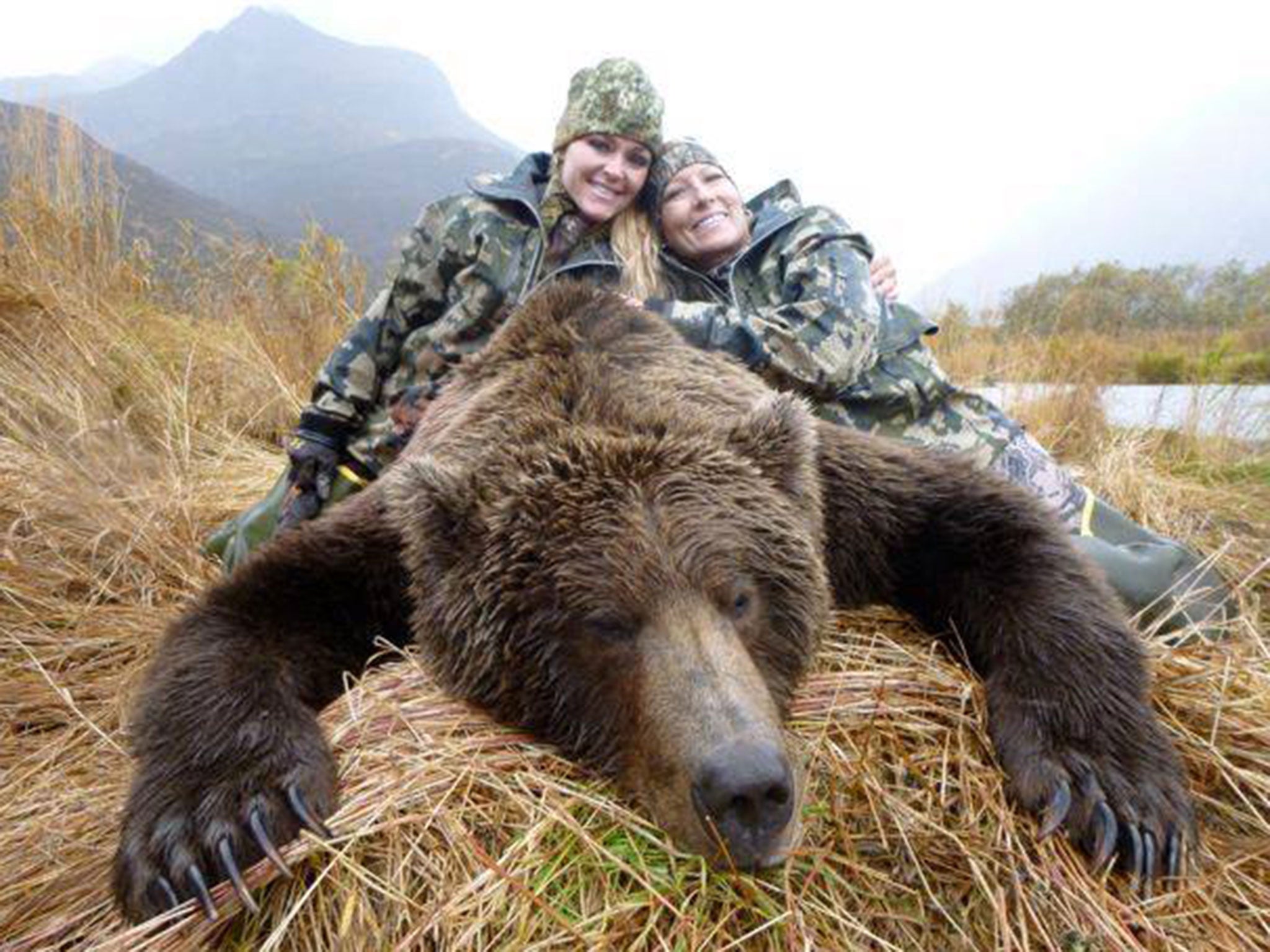 Rebecca Francis Receives Barrage Of Death Threats Over Hunting Images The Independent