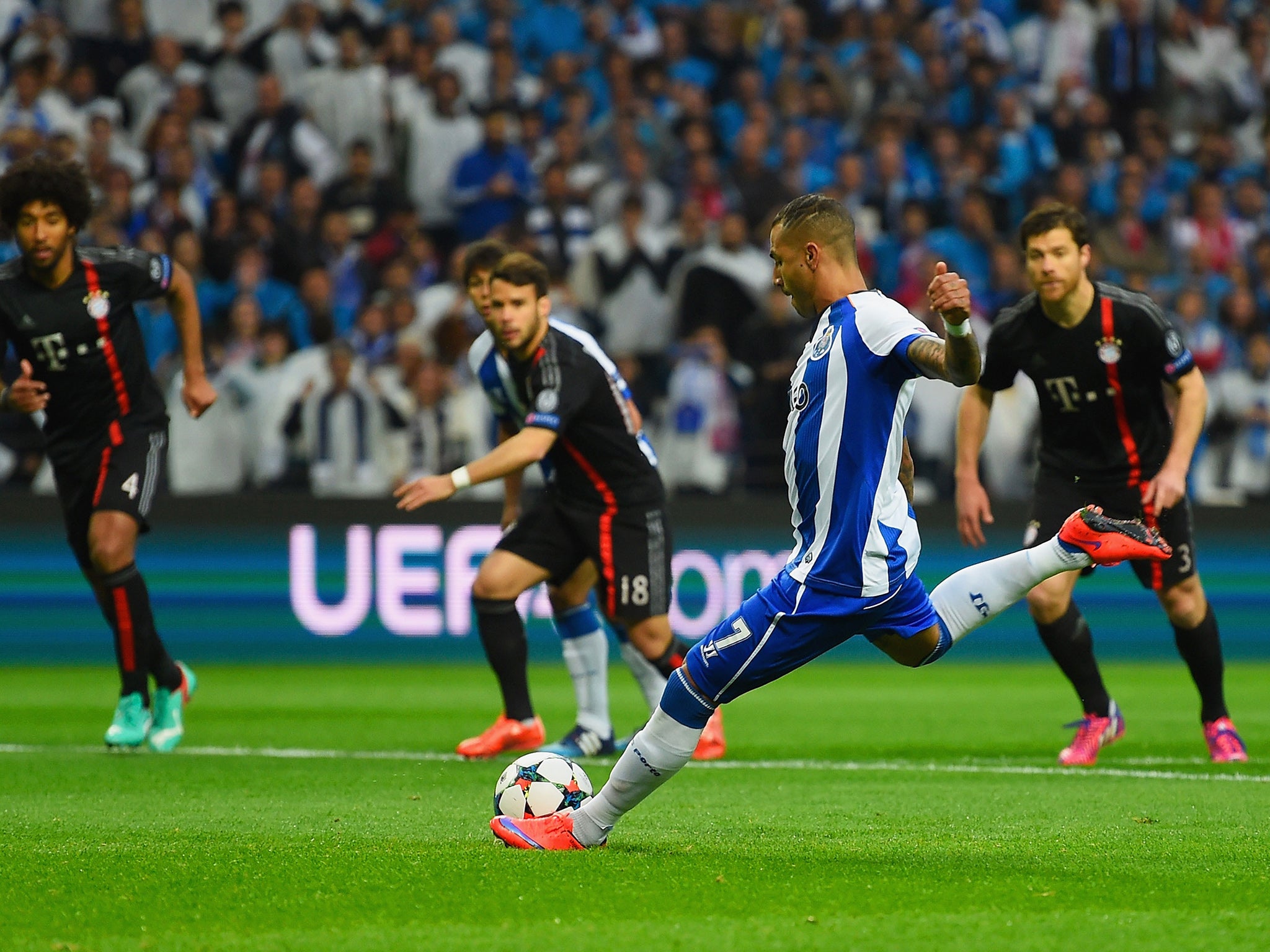 Ricardo Quaresma scored a penalty inside of just three minutes after Manuel Neuer brought down Jackson Martinez