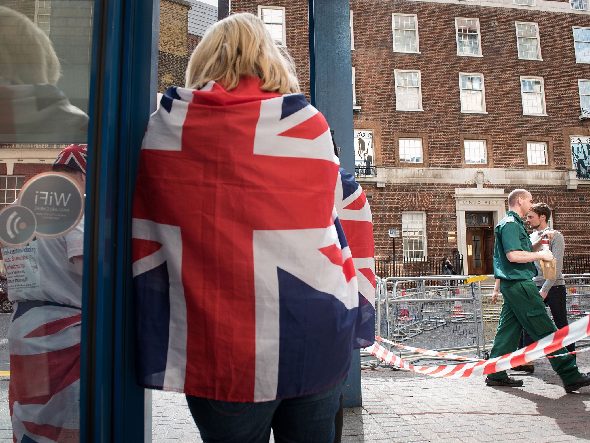 The world's media started counting down to the arrival of Britain's royal baby when a press pen was erected outside the hospital where Prince William's wife Kate is due to give birth