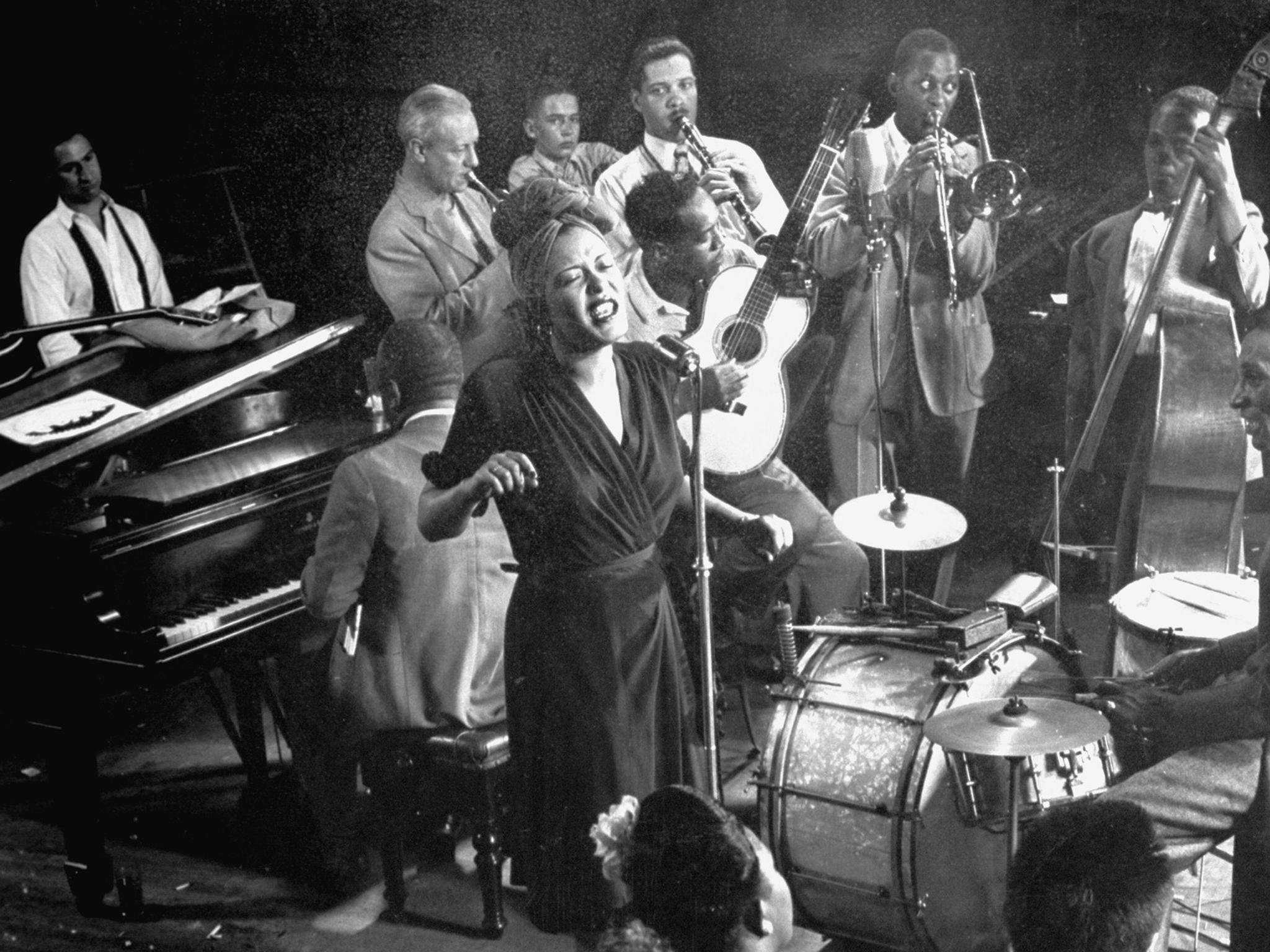 In a jam : Billie Holiday during a studio session