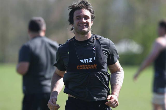 Marcelo Bosch  is the third Saracens player in three days to commit to the London club
