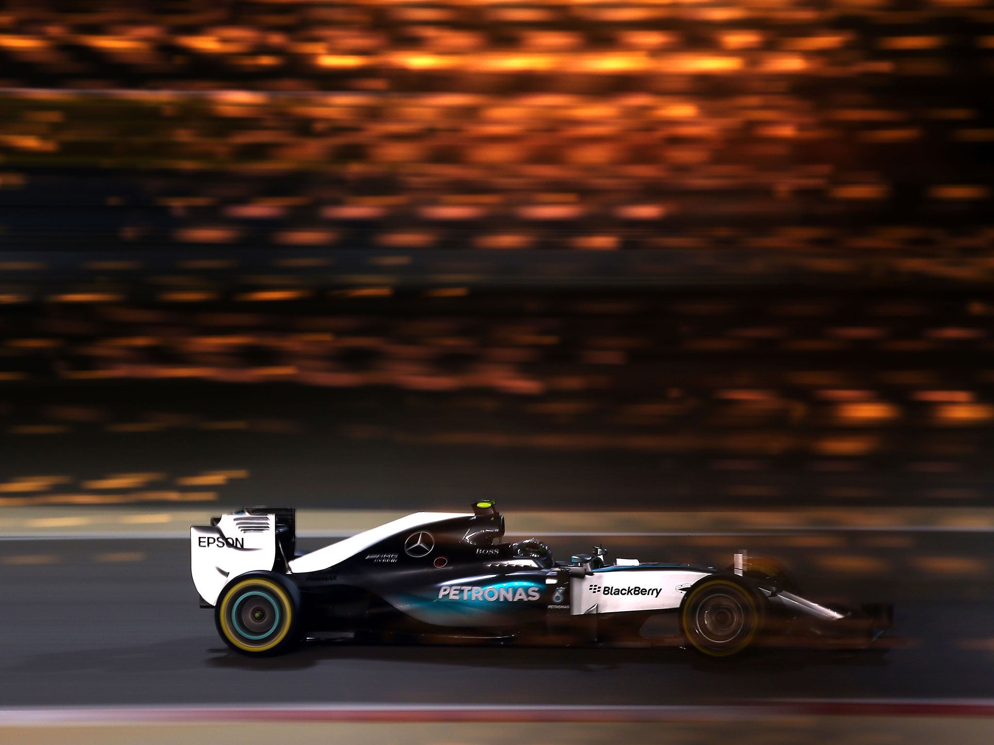 Lewis Hamilton on his way to pole in Bahrain