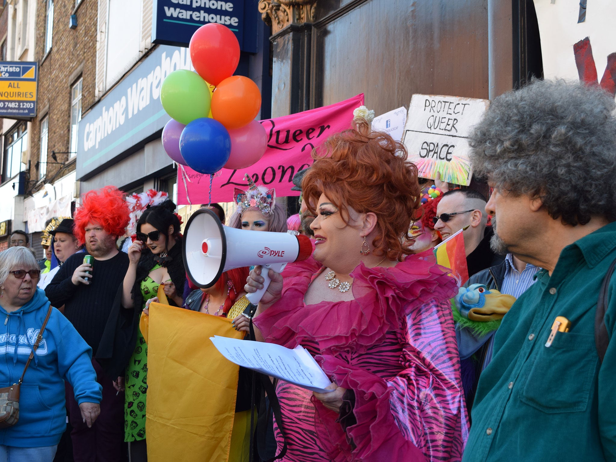 Titti La Camp addresses the demonstration