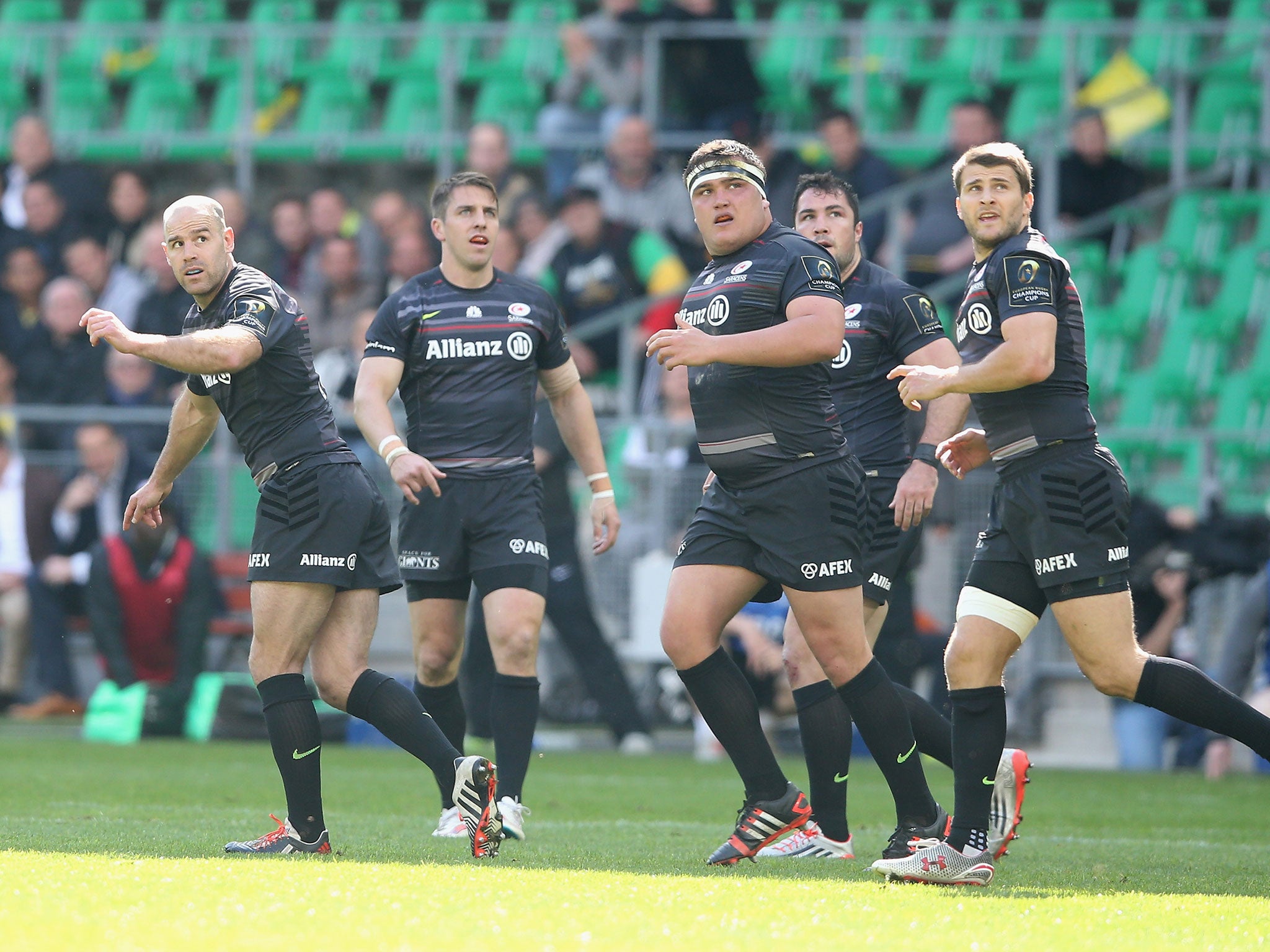 Charlie Hodgson watches his drop-goal sail through the posts