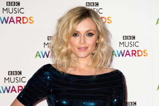 The new-look Top of the Pops could see Fearne Cotton returns as a host alongside Dermot O'Leary