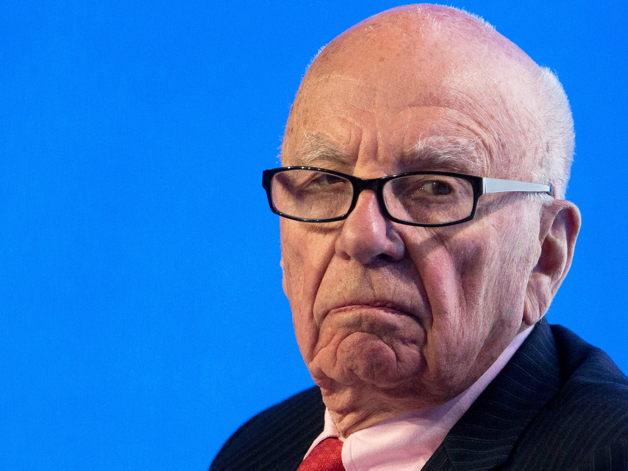 Rupert Murdoch is understood to have berated journalists on his tabloid papers during a visit to London at the end of February