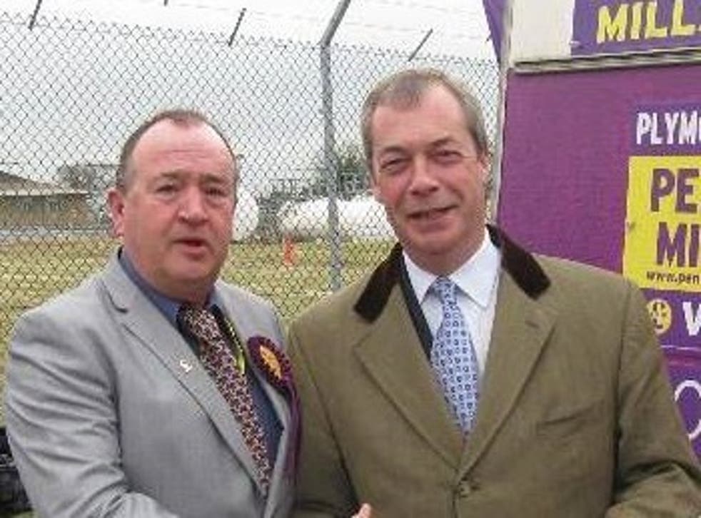 Ukip council candidate Peter Endean poses with leader Nigel Farage 
