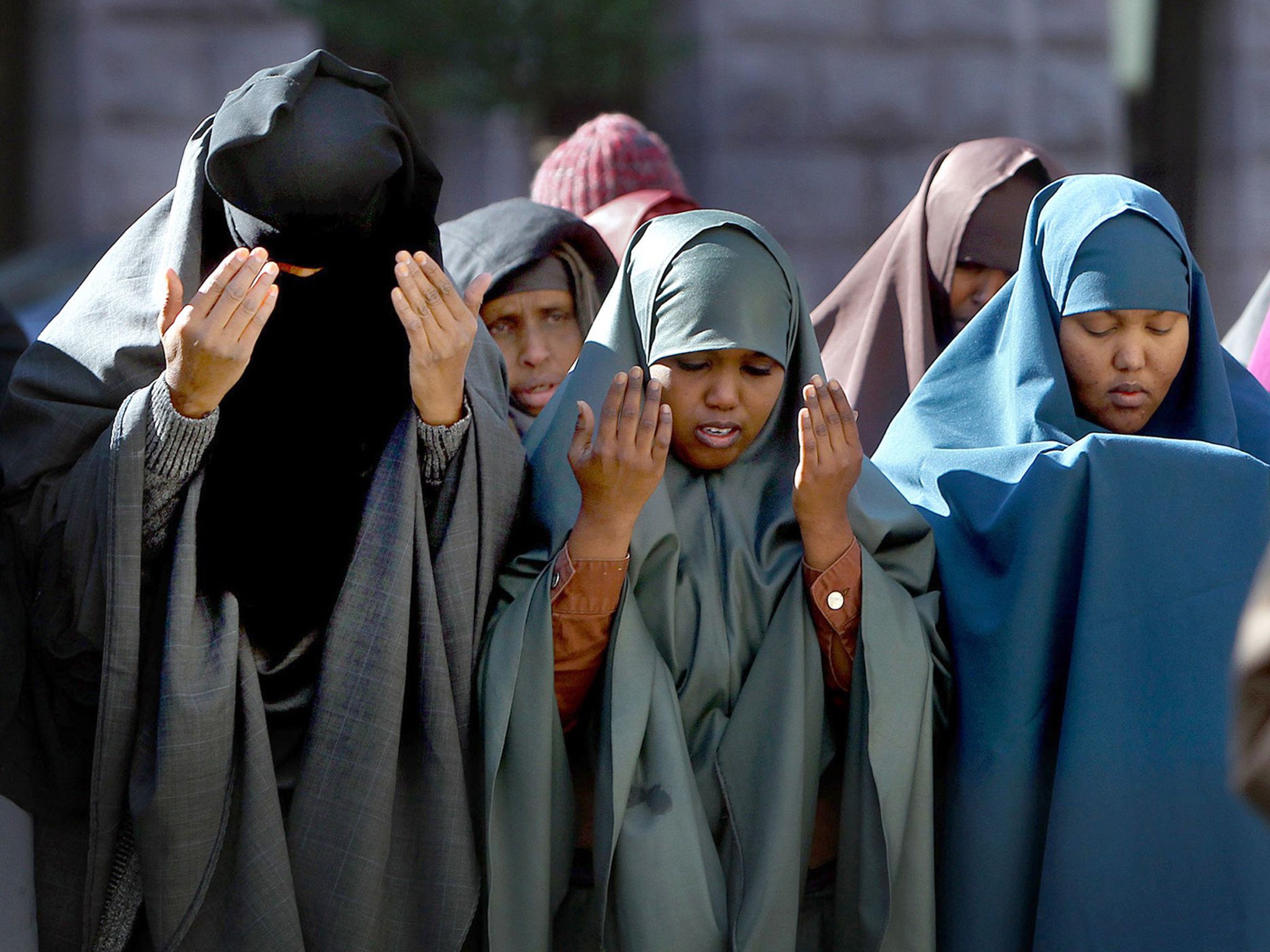 Somali muslims pray in Minneapolis, Minnesota in 2011