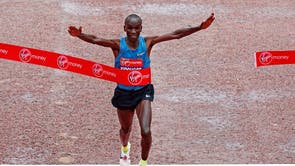 London Marathon runner called disgusting while 'free bleeding