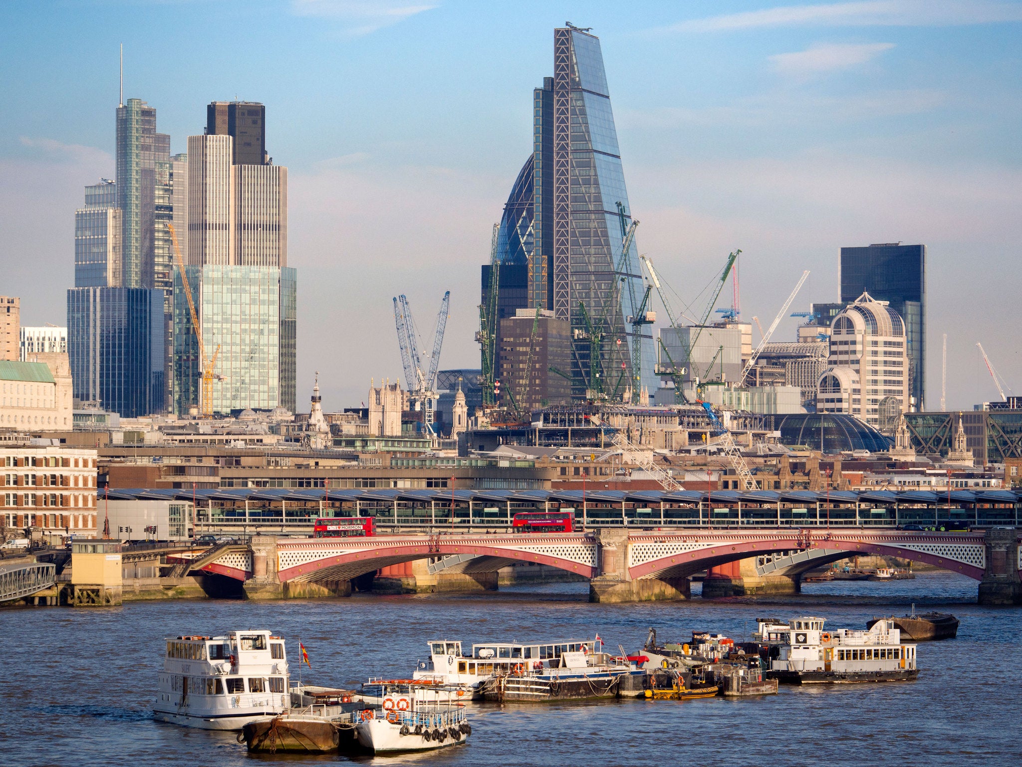 The Leadenhall building is the tallest building in the City of London