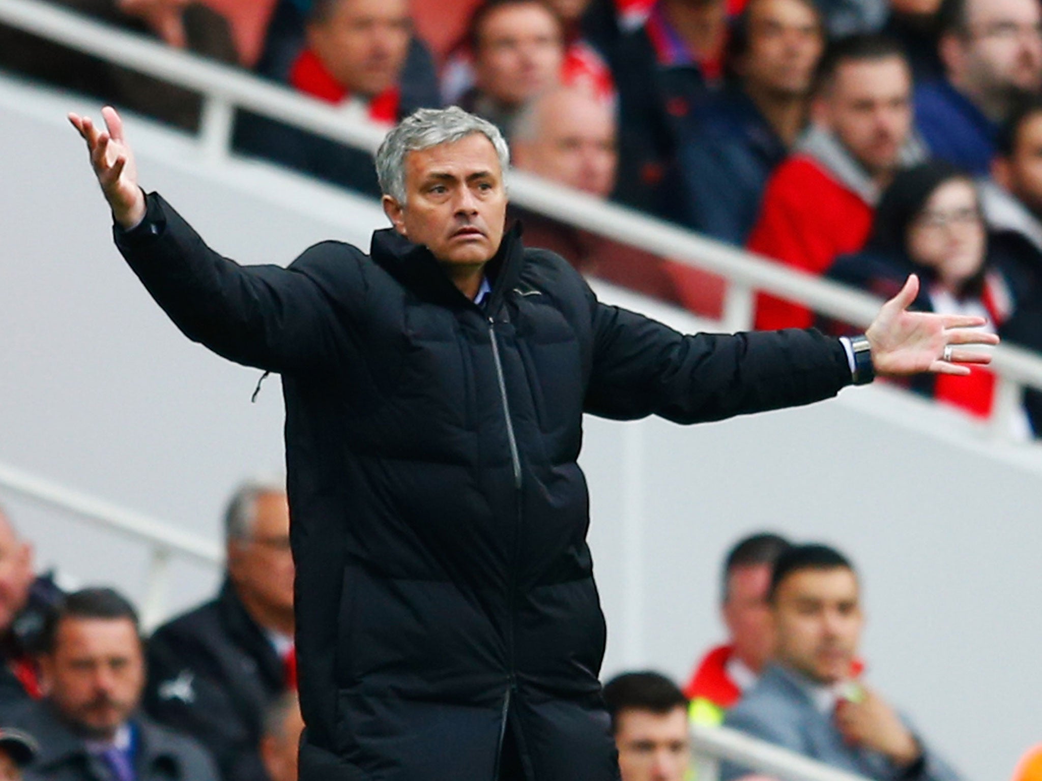 Jose Mourinho reacts on the touchline during Chelsea's draw with Arsenal