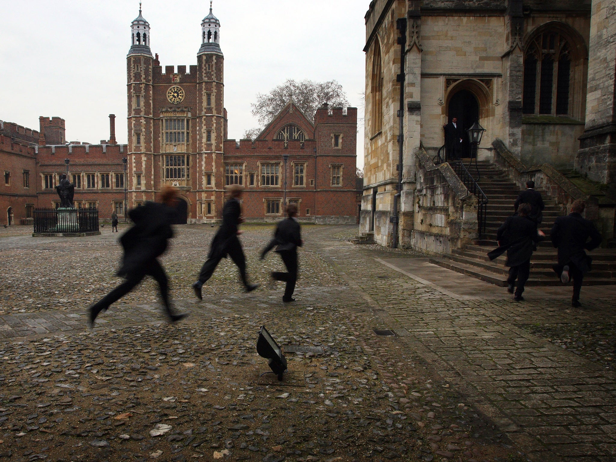 The number of pupils at independent schools such at Eton (pictured) has risen this year from 511,928 to 517,113 (Getty)