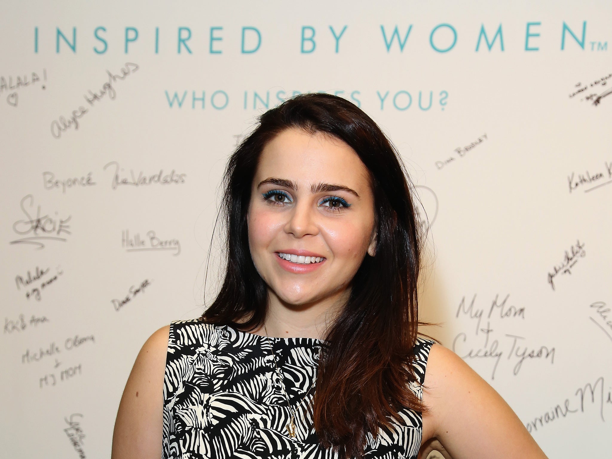 Mae Whitman mom