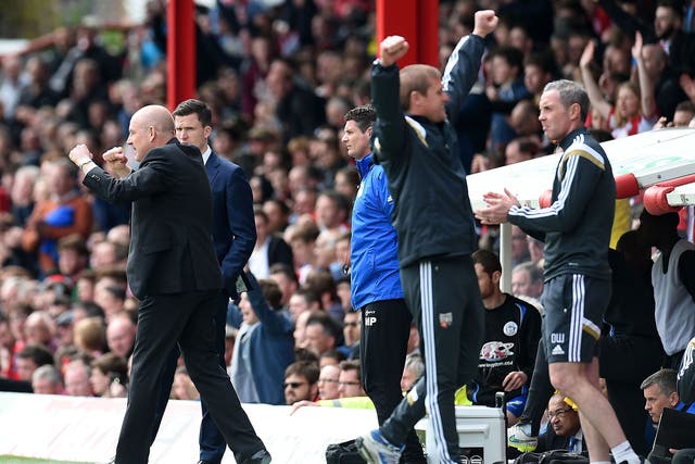 Mark Warburton leads the celebrations as Brentford reach the Championship play-offs