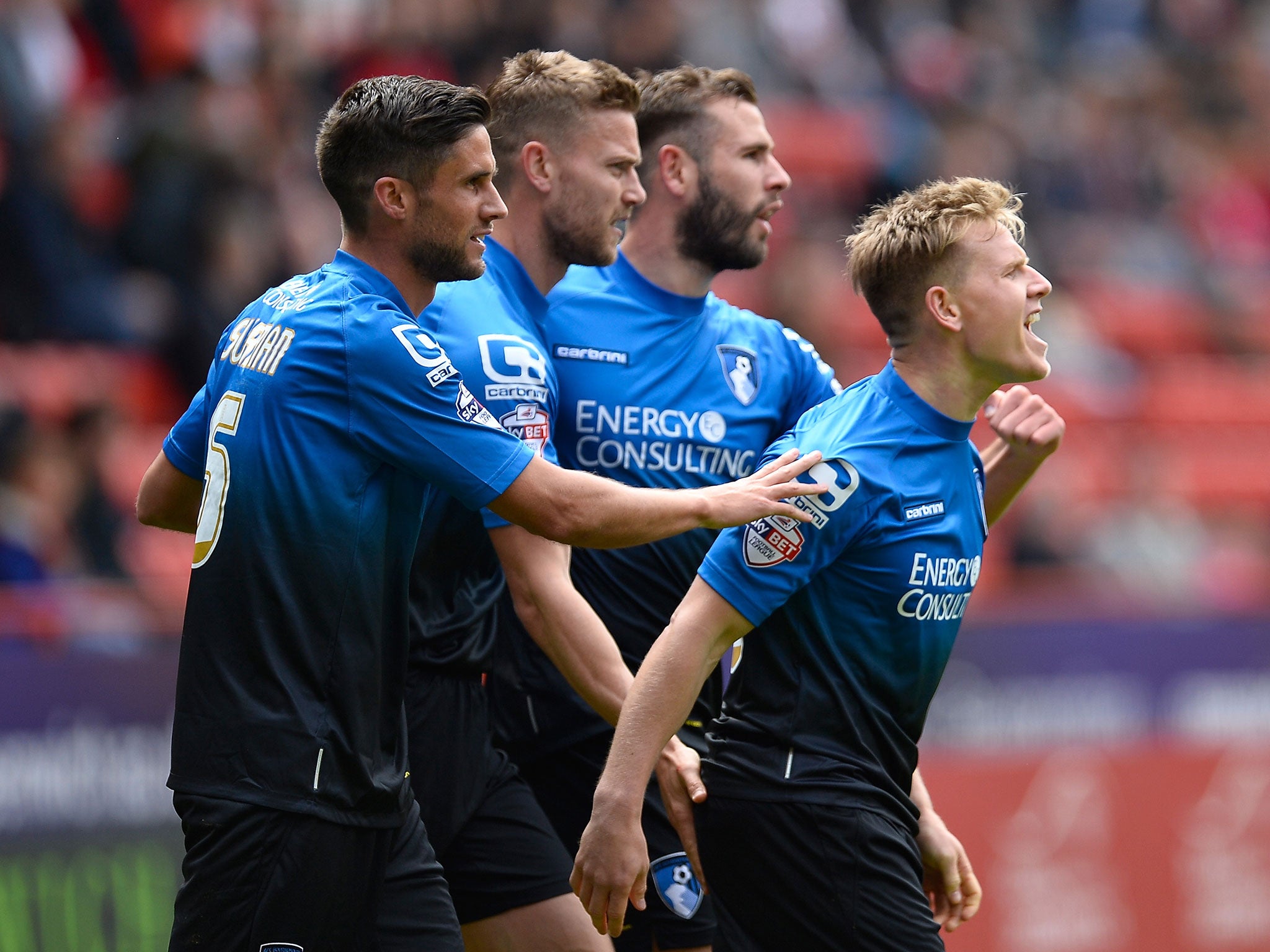 Bournemouth players celebrate after Matt Ritchie scores