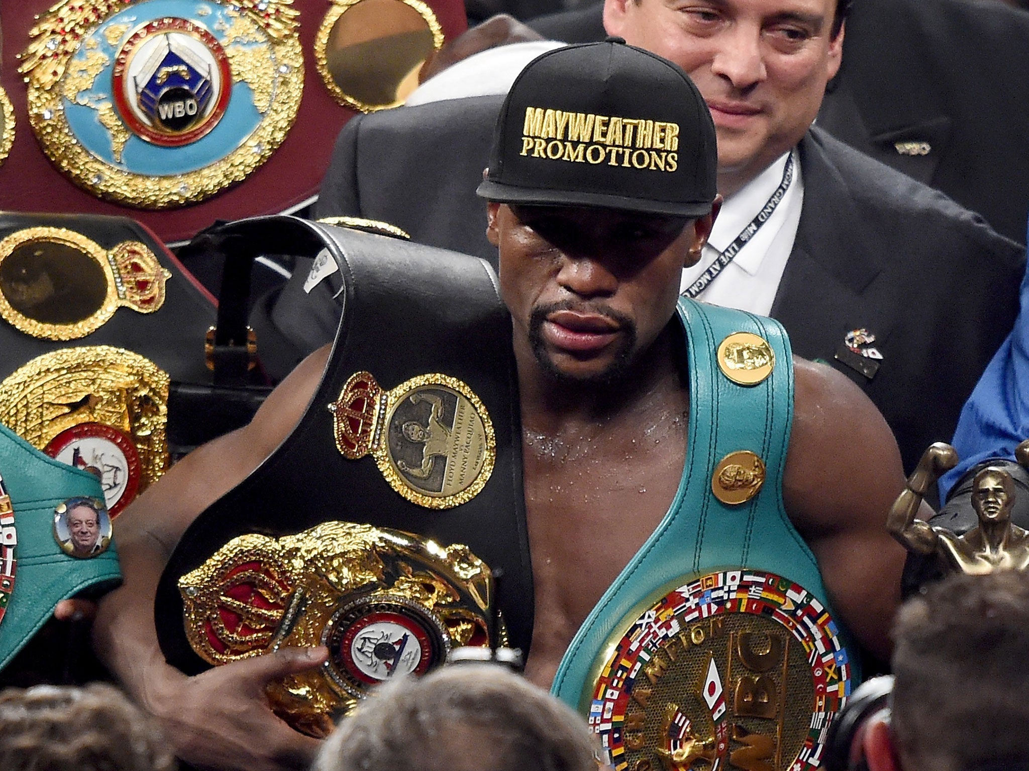 Floyd Mayweather celebrates his win over Manny Pacquiao