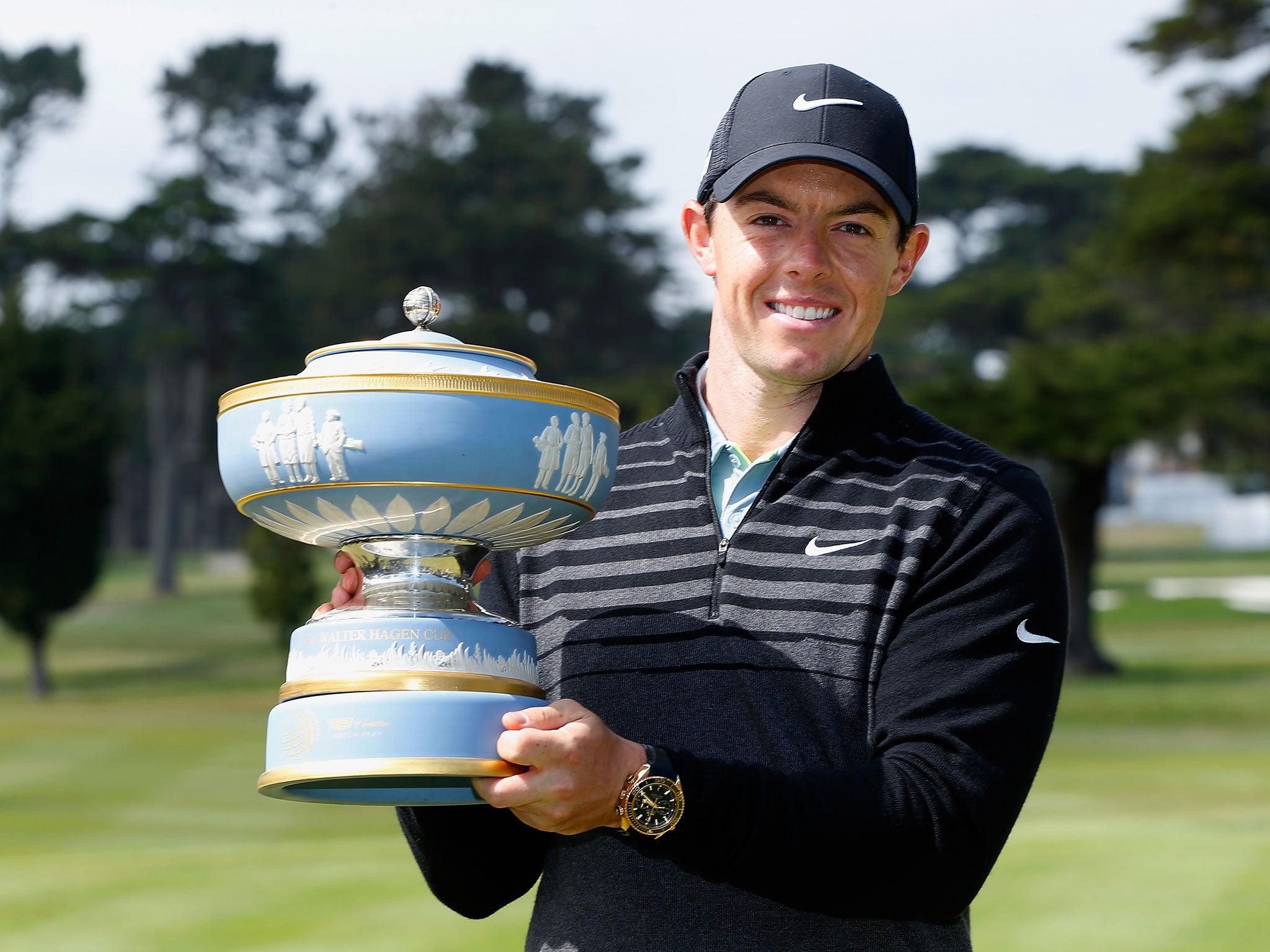 Rory McIlroy holds the Walter Hagen Cup