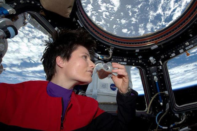 NASA plans to send a woman to the Moon for the first time in 2024