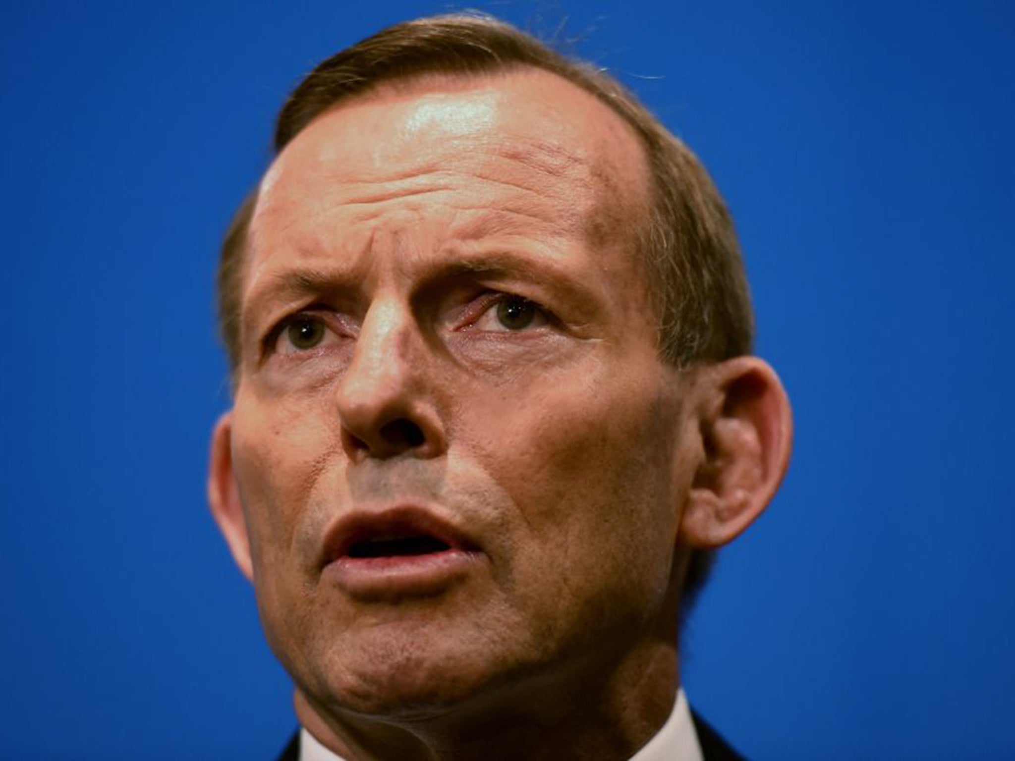 Tony Abbott has urged the EU to prevent boats from entering European waters