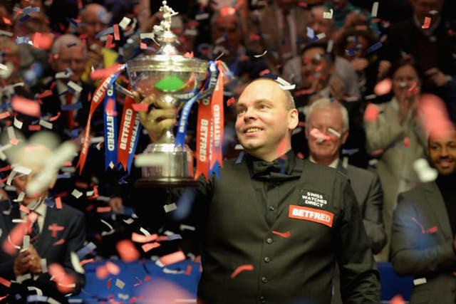 Stuart Bingham completed an 18-15 victory over Shaun Murphy at the Crucible