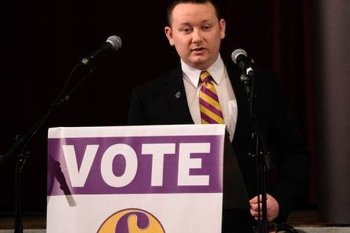 Ukip candidate John Leathley apologises after saying female journalist ...