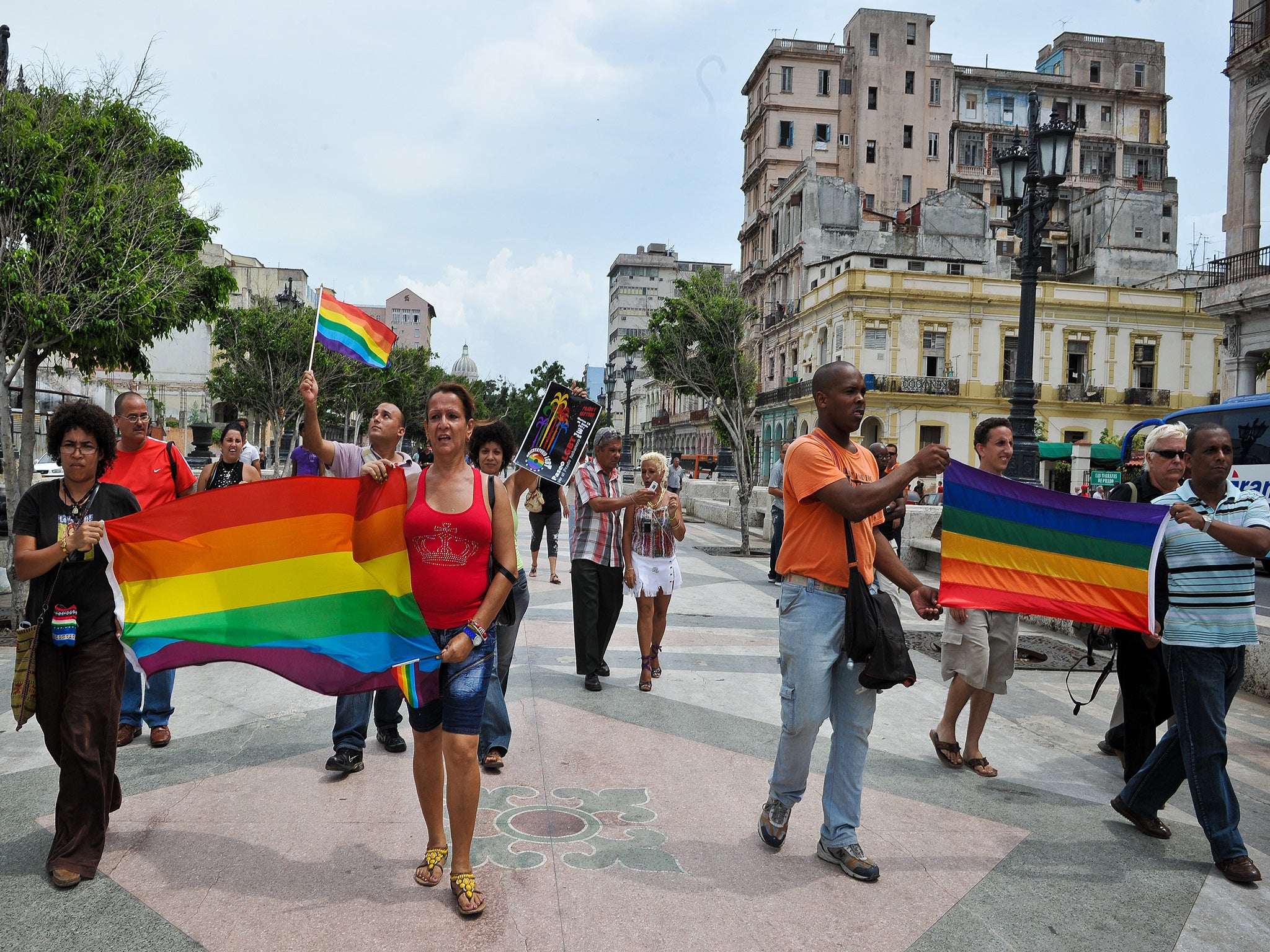 Cuba to hold a mass gay wedding to promote gay rights | The Independent |  The Independent