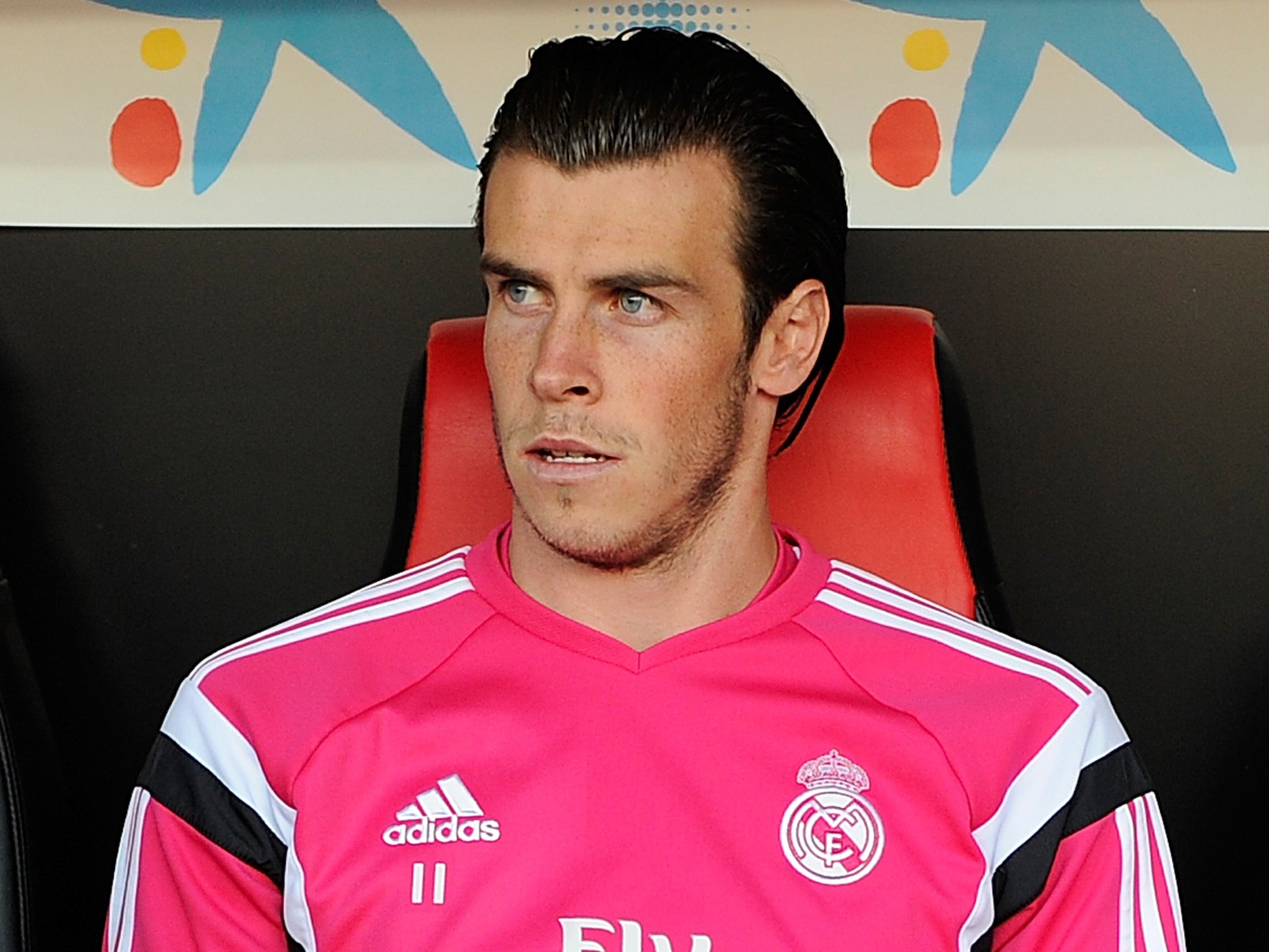 Gareth Bale's agent claimed his Real Madrid team-mates did not pass to him enough