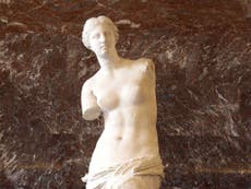 Just what was the Venus de Milo doing with her arms?