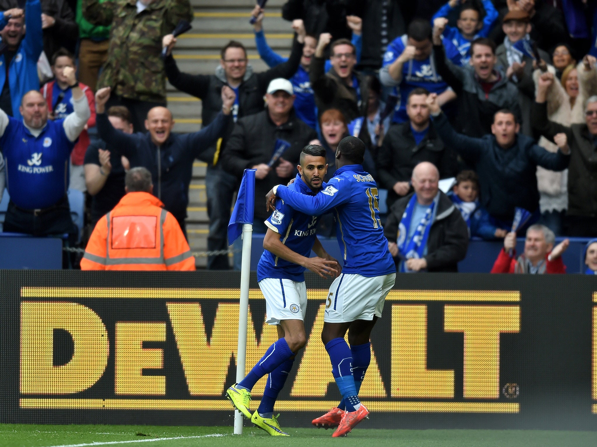 Riyad Mahrez opens the scoring