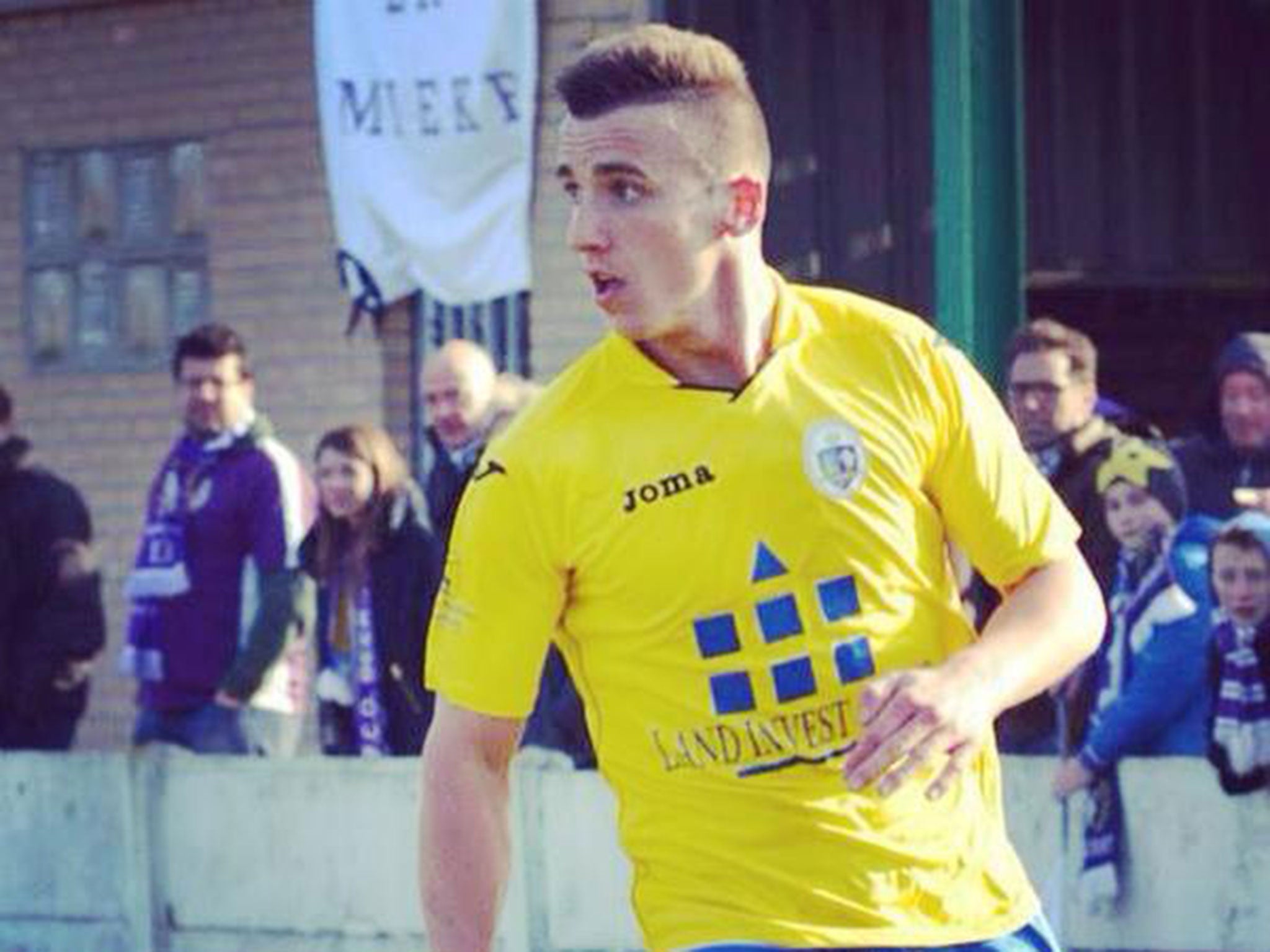 Tim Nicot, a Belgian footballer, suffered a cardiac arrest while playing for KFCO Wilrijk Beerschot on Friday 8 May, and died in hospital on Monday 11 May, aged 24.