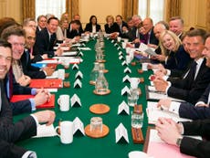 Desk banging greets first Conservative cabinet meeting 