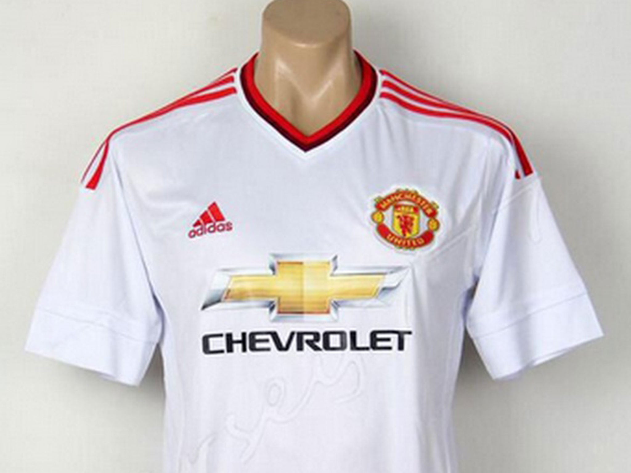 Manchester United 2015/16 kit leak: Orange and black strip likened to  former Chelsea jersey emerges online, The Independent