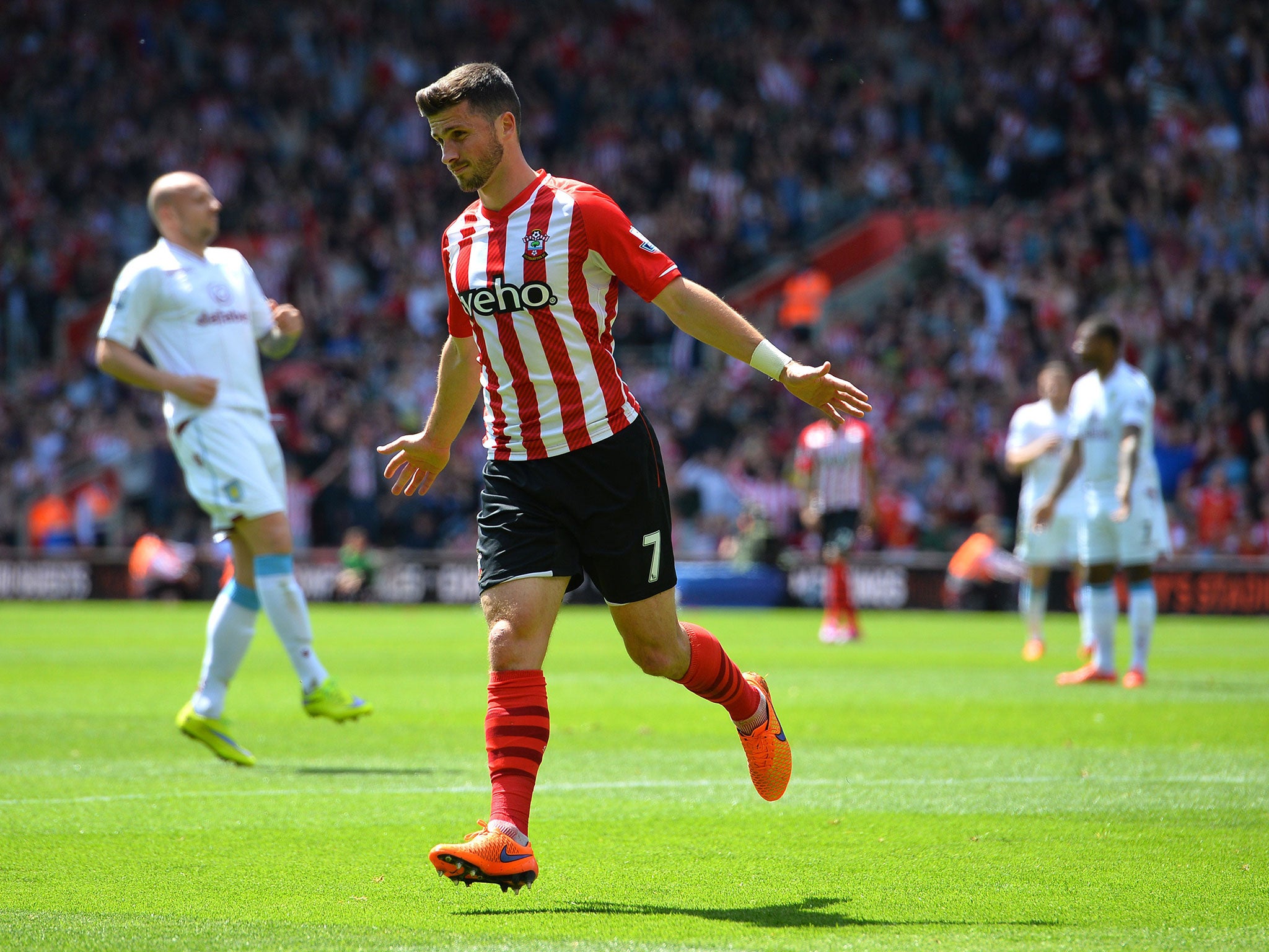 Shane Long added a fourth for Southampton